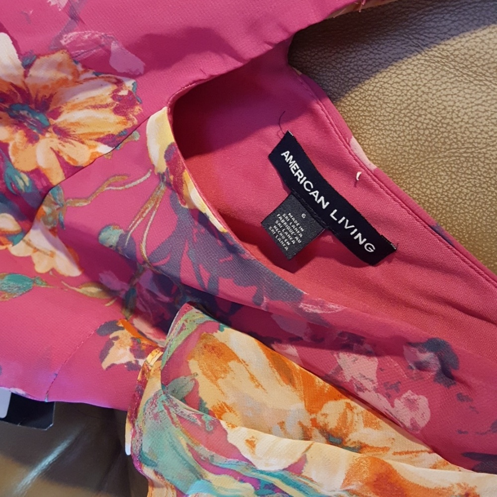 Women's New American Living v- neck dress size 6 - Picture 3 of 8
